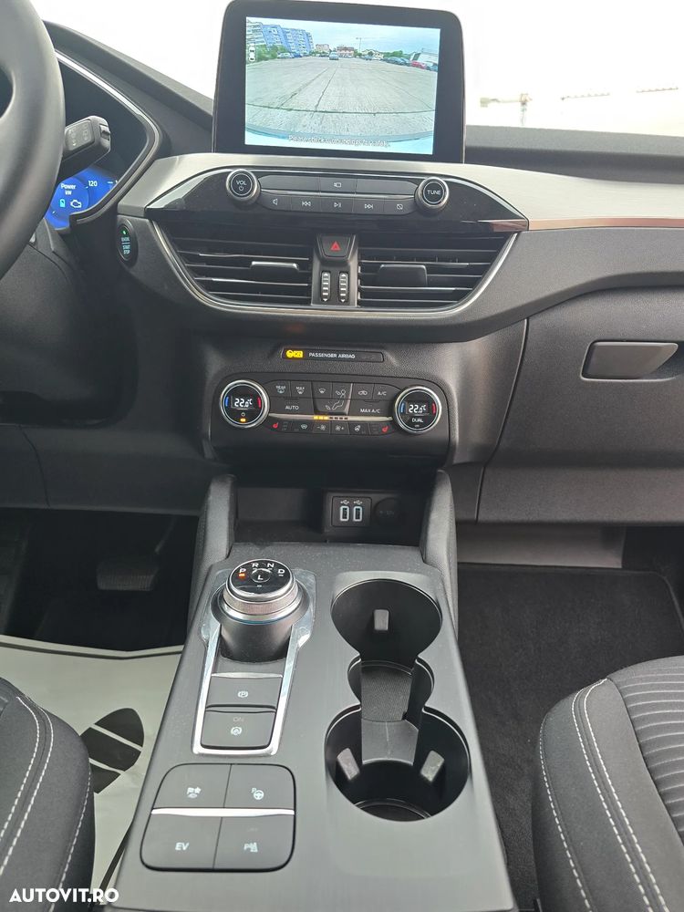 Ford Kuga 2.5 Duratec PHEV ST-LINE - 10