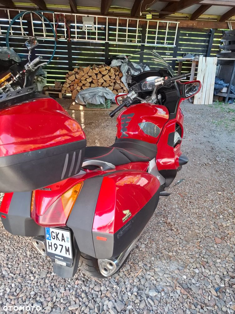 Honda ST - 3