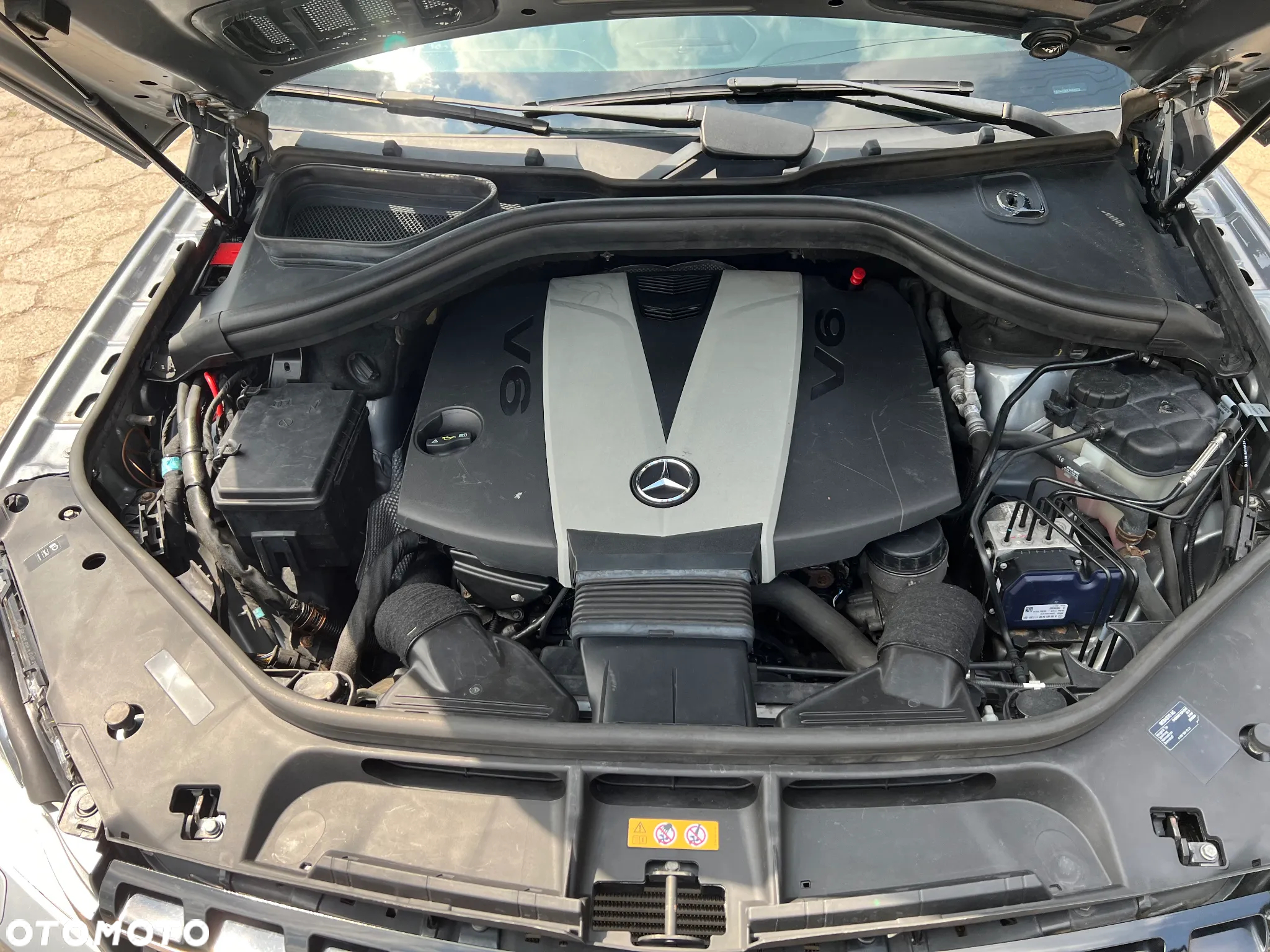 Mercedes-Benz ML 350 BlueTec 4-Matic - 26