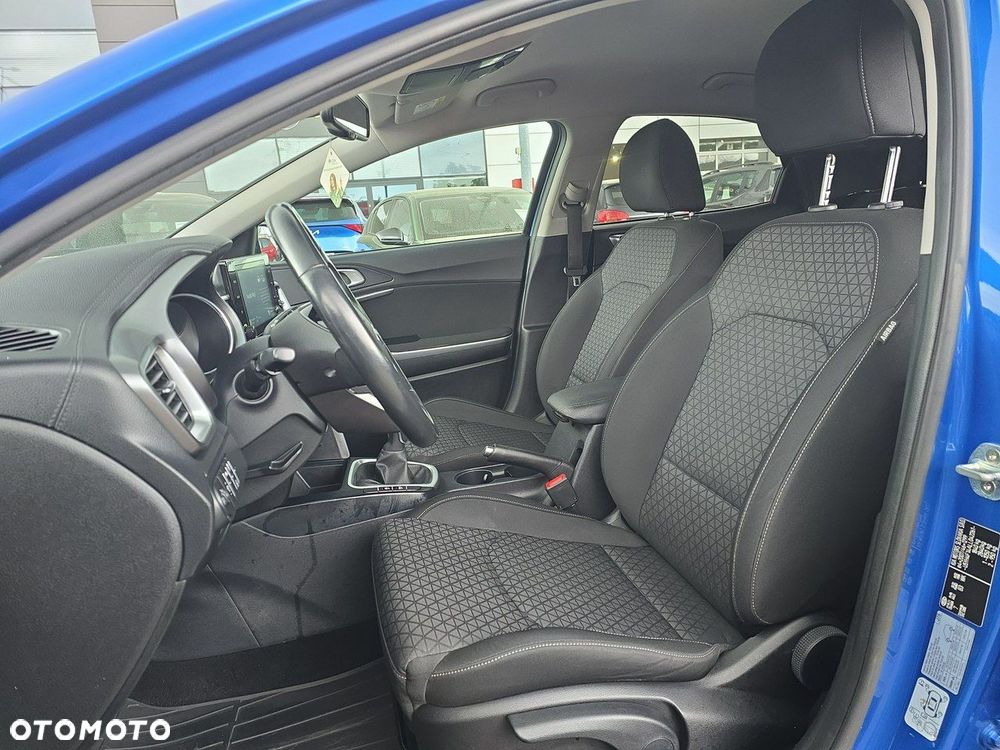 Kia XCeed 1.4 T-GDI M - 11