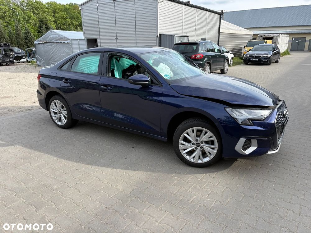 Audi A3 Limousine 35 TFSI S tronic advanced - 2