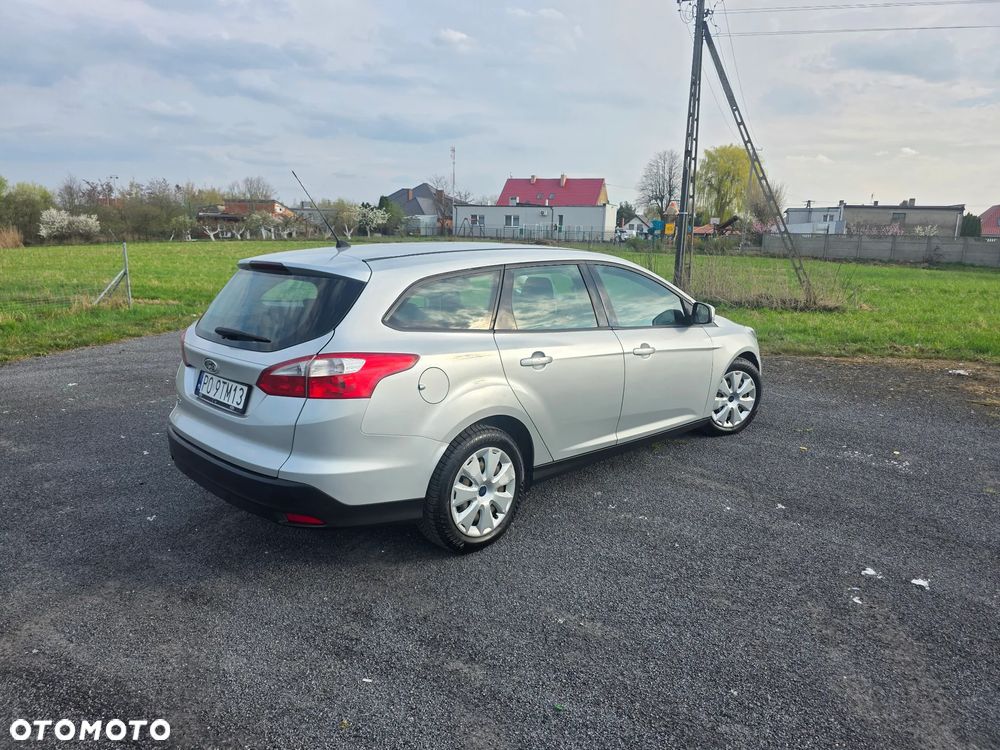 Ford Focus 1.6 TDCi DPF Start-Stopp-System Titanium - 4