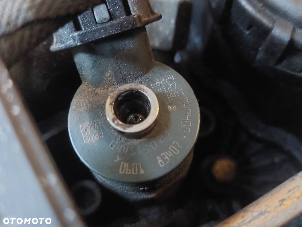 SILNIK DIESEL + POMPA WTRYSKI TURBO PARTNER I BERLINGO I 1.6 HDI 9HW - 8