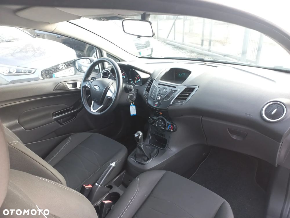 Ford Fiesta 1.25 Trend Edition - 22