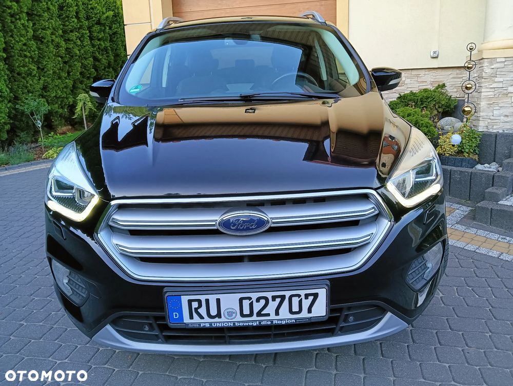 Ford Kuga - 11