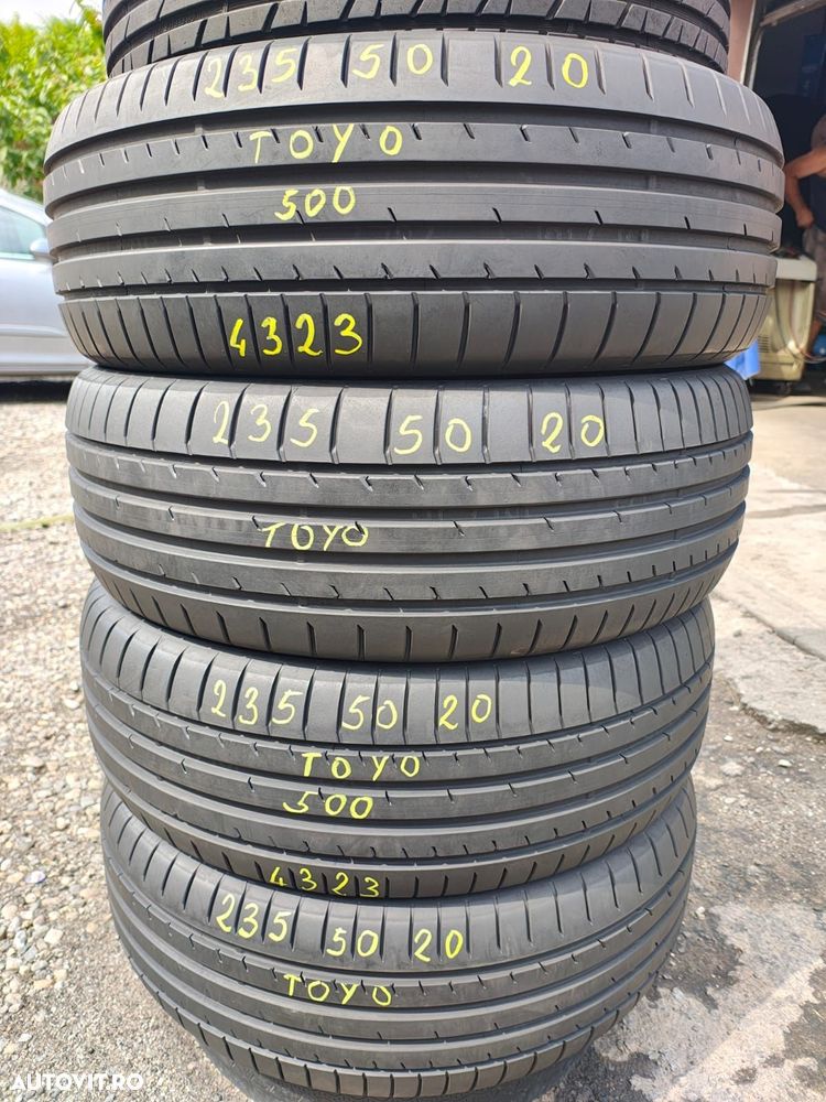235 50 20 Toyo NOI 4323 - 5