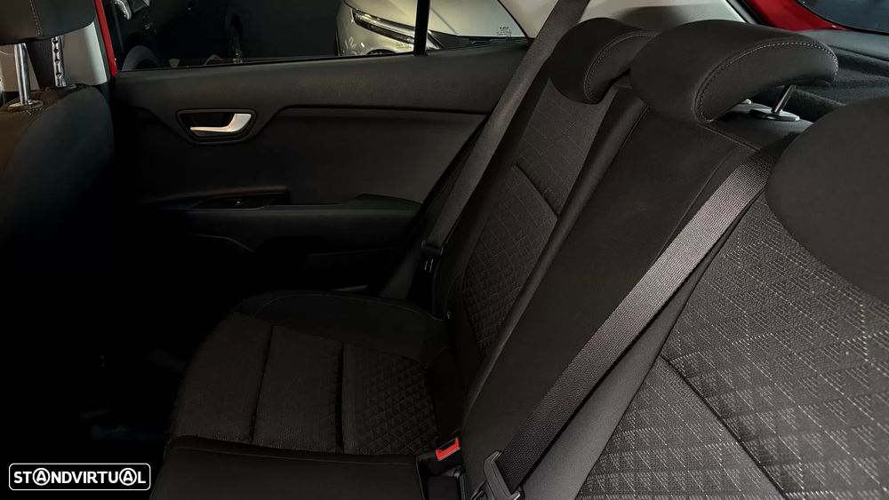 Kia Rio 1.2 CVVT Dynamic - 35