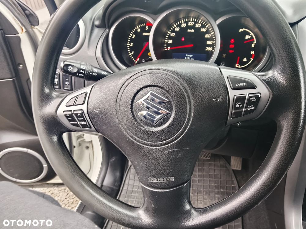 Suzuki Grand Vitara - 20