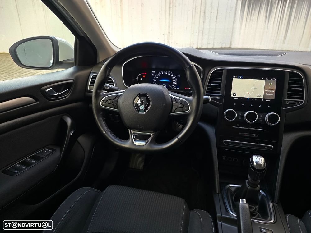 Renault Mégane Sport Tourer 1.3 TCe Limited - 36