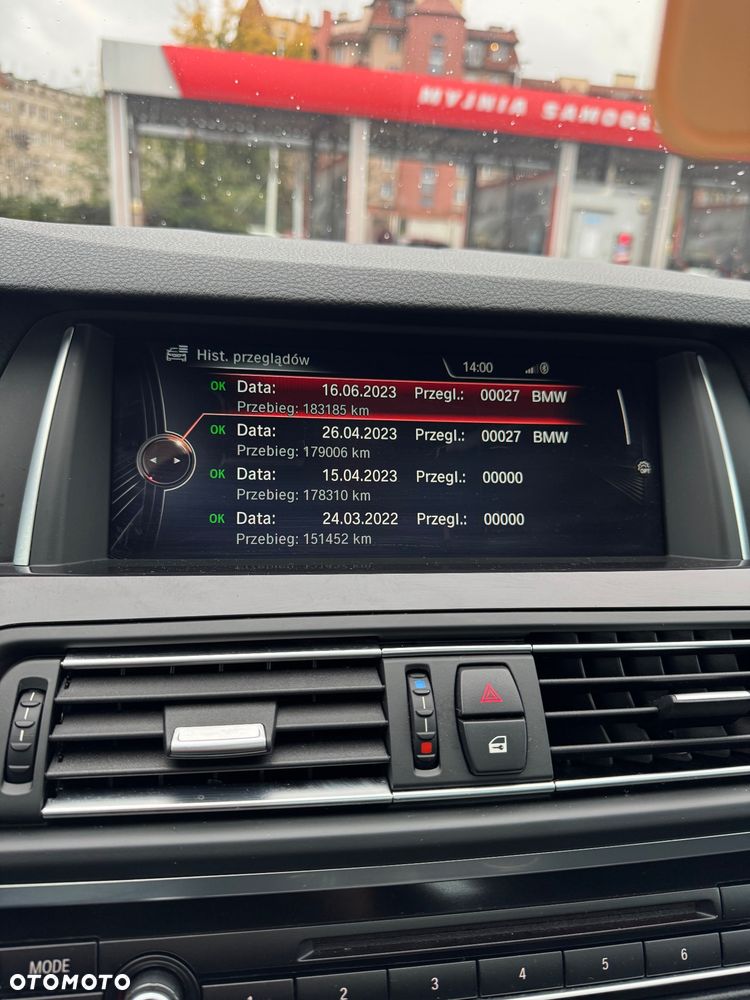 BMW Seria 5 520d Luxury Line - 26