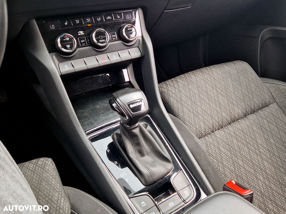 Skoda Karoq 2.0 TDI SCR DSG Style - 16