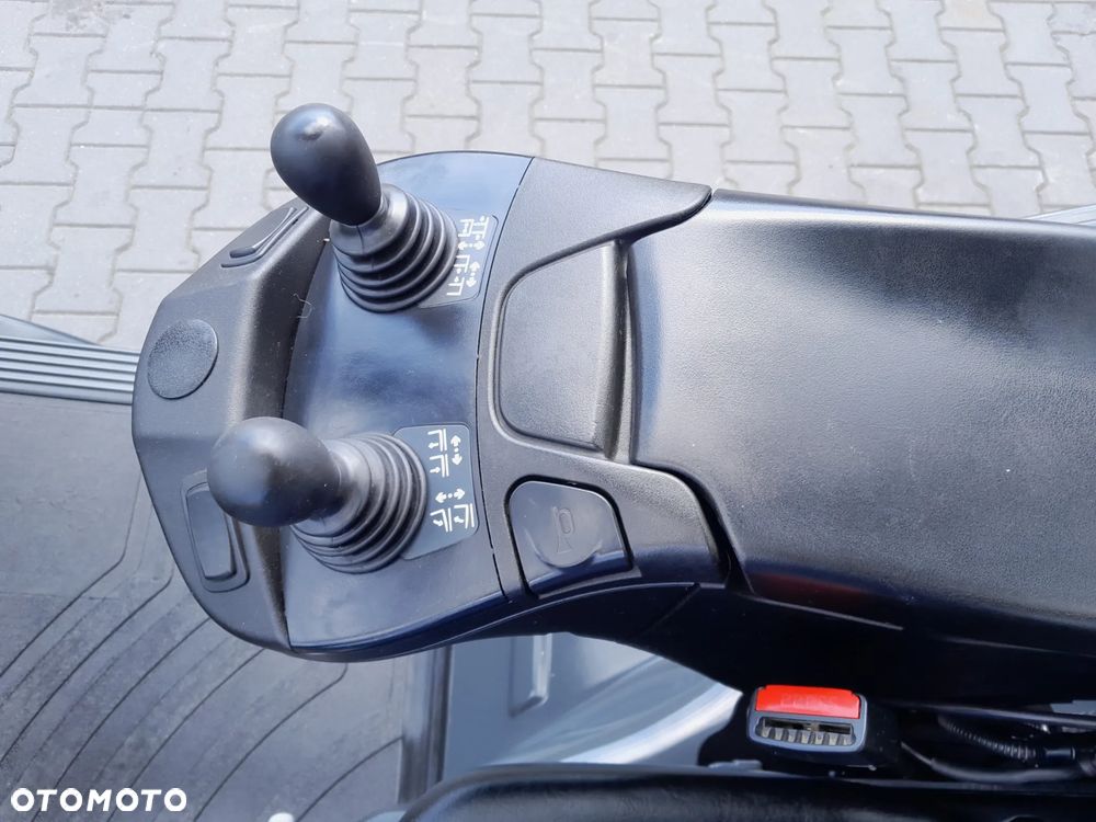 Linde H25D-02 - 16