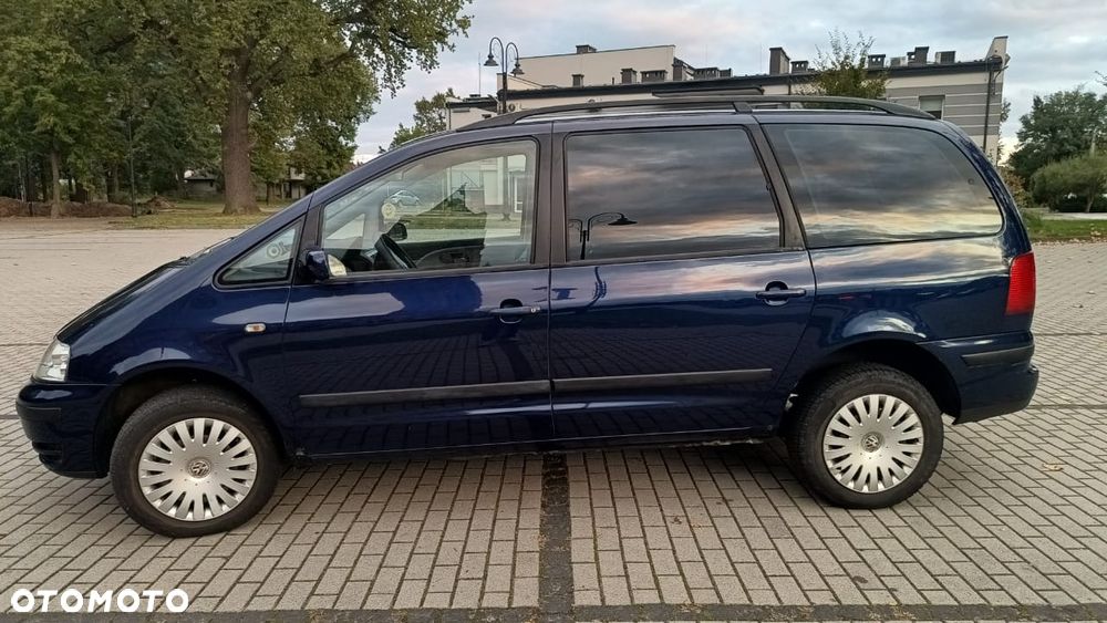 Volkswagen Sharan 1.9 TDI Comfortline - 2