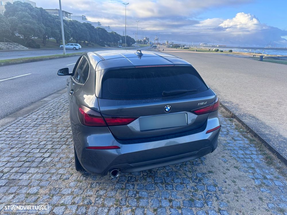 BMW 116 d Corporate Edition — fotografia 11