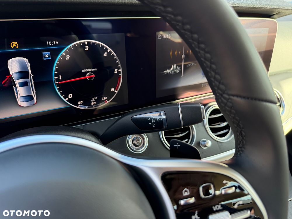 Mercedes-Benz Klasa E 300 d 9G-TRONIC Avantgarde - 35