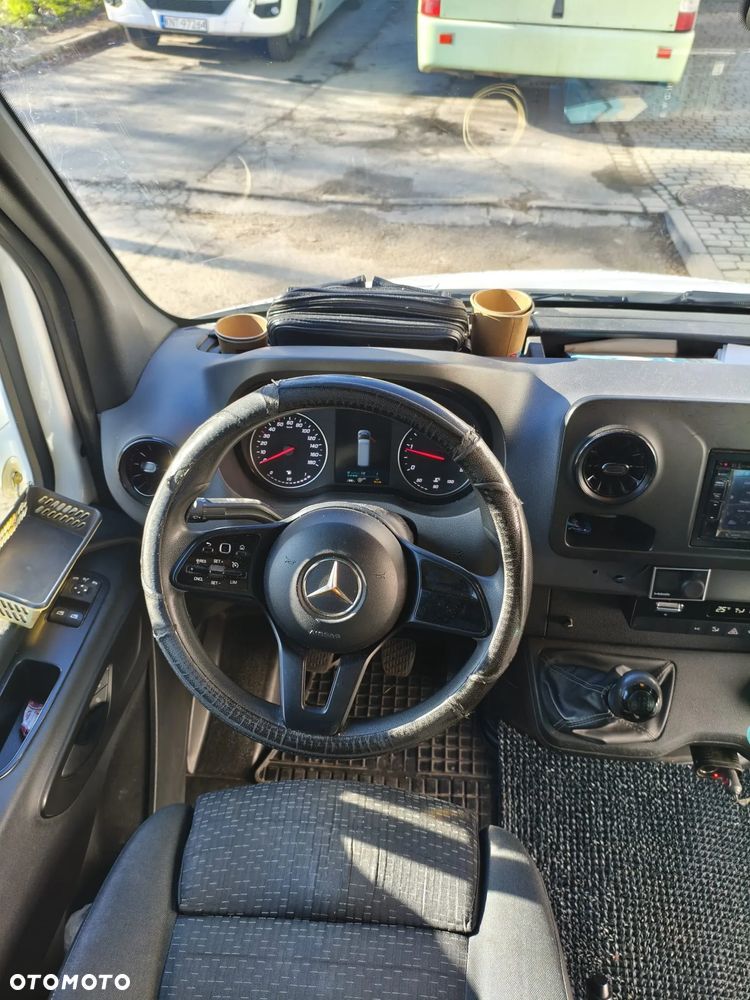 Mercedes-Benz sprinter 519 - 17