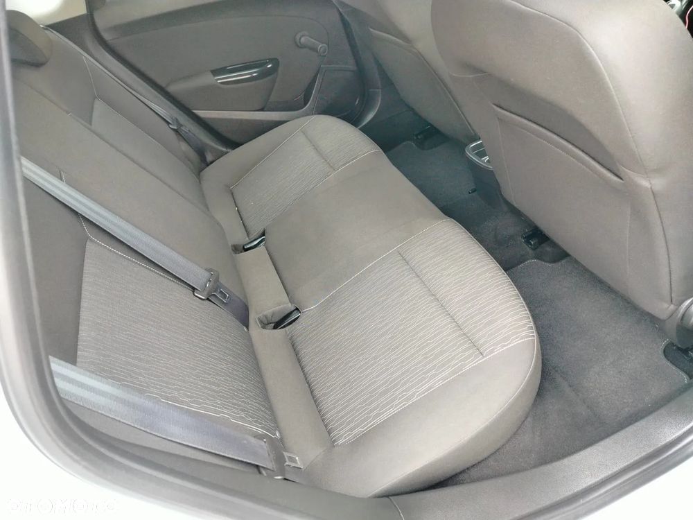 Opel Astra IV 1.6 Active - 22
