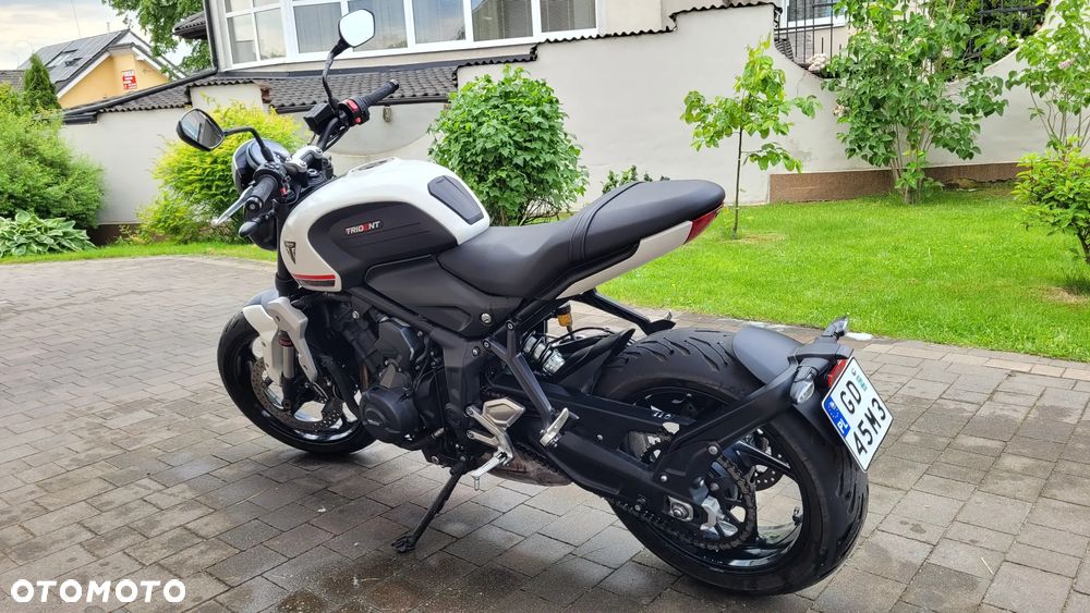 Triumph Trident - 3