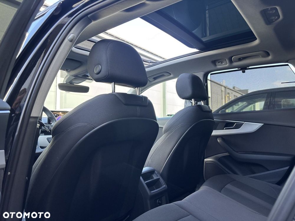 Audi A4 Avant - 30