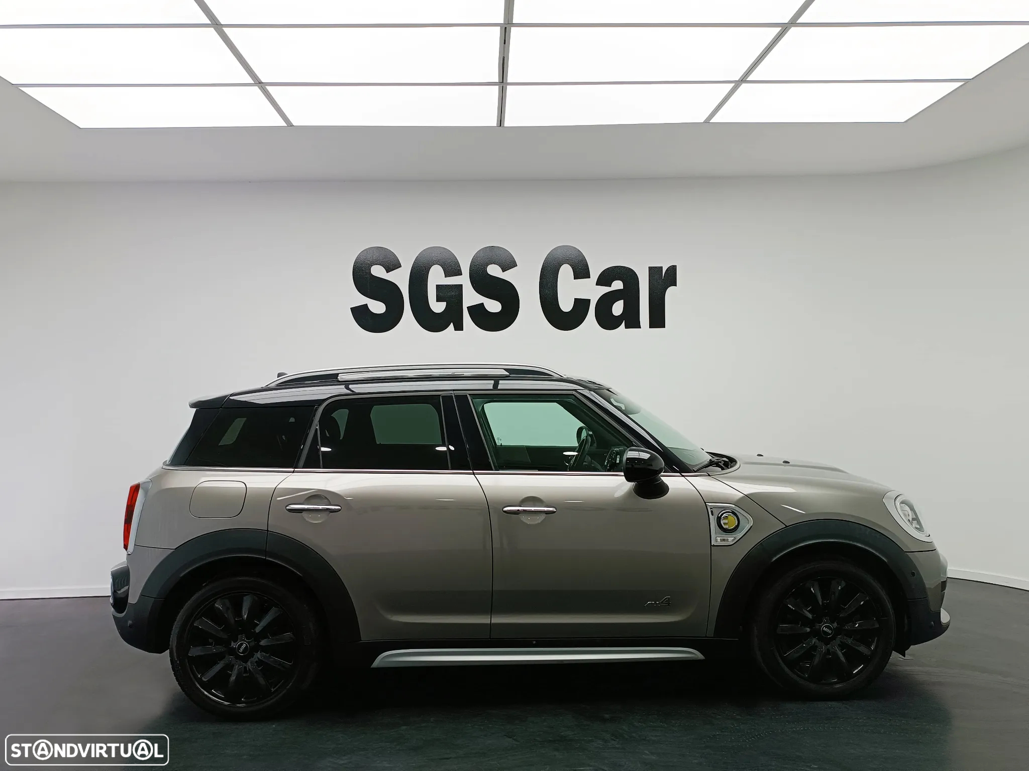 MINI Countryman Cooper SE ALL4 Auto - 5
