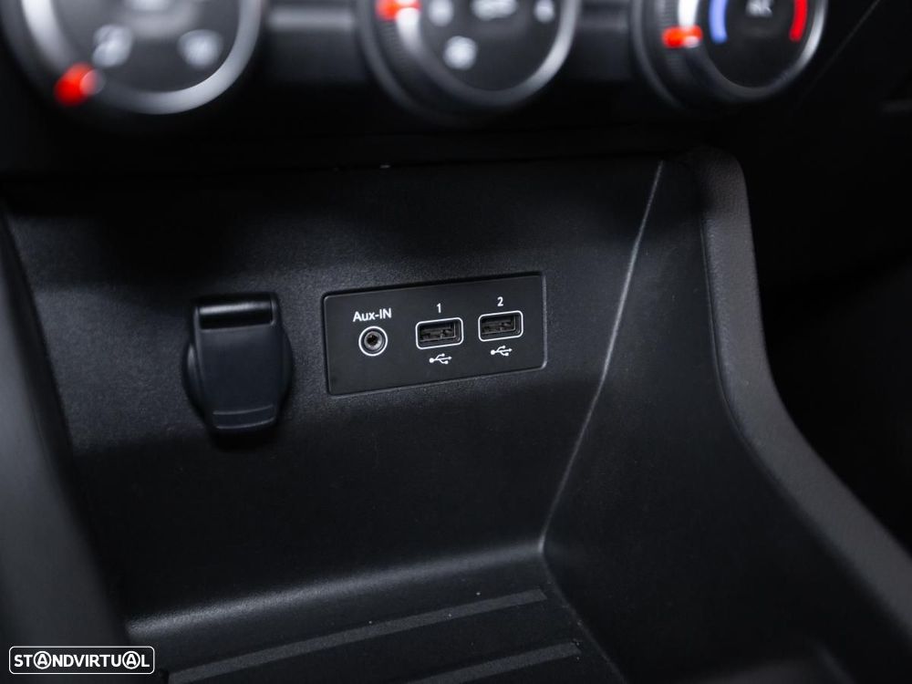 Renault Clio 1.5 Blue dCi Evolution - 19