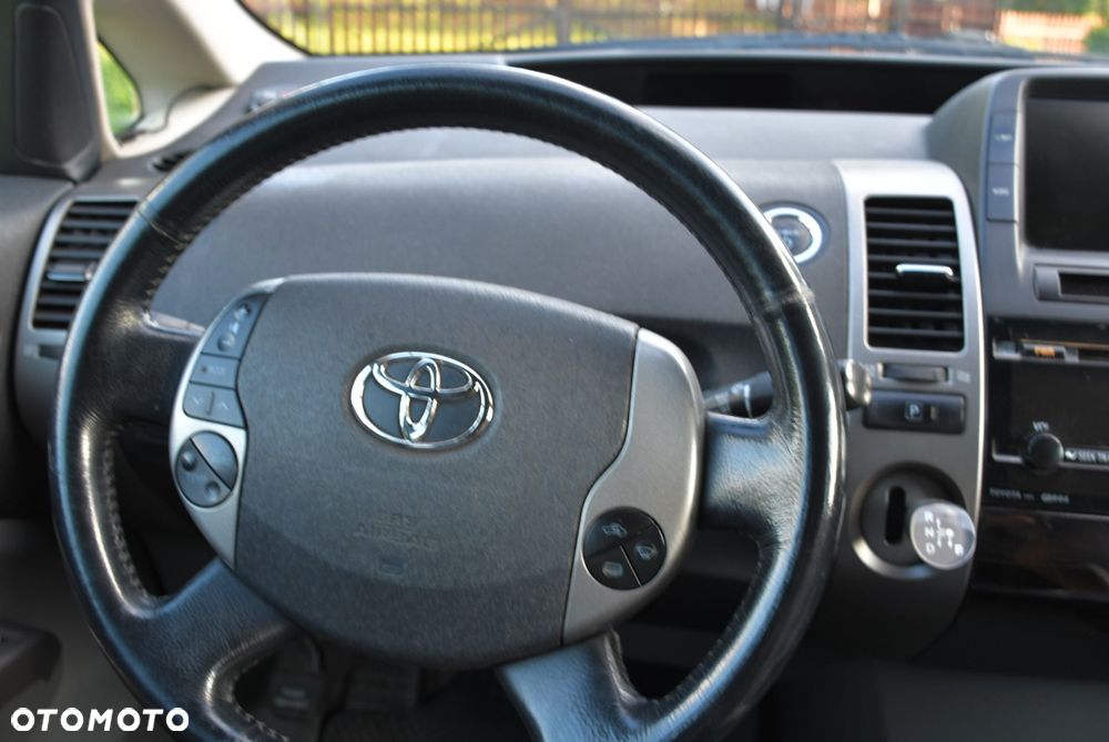 Toyota Prius - 9