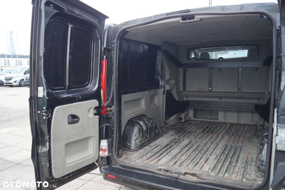 Renault Trafic - 26