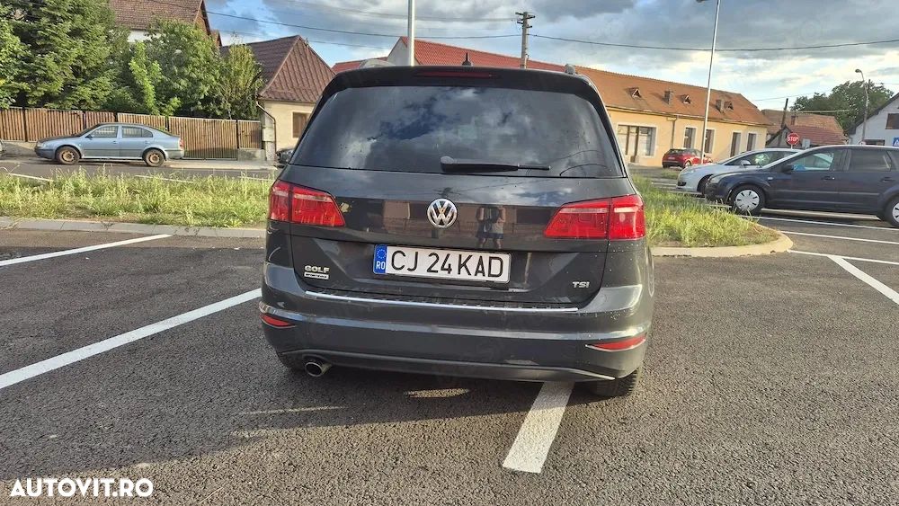 Volkswagen Golf 1.2 TSI BMT DSG Comfortline - 4
