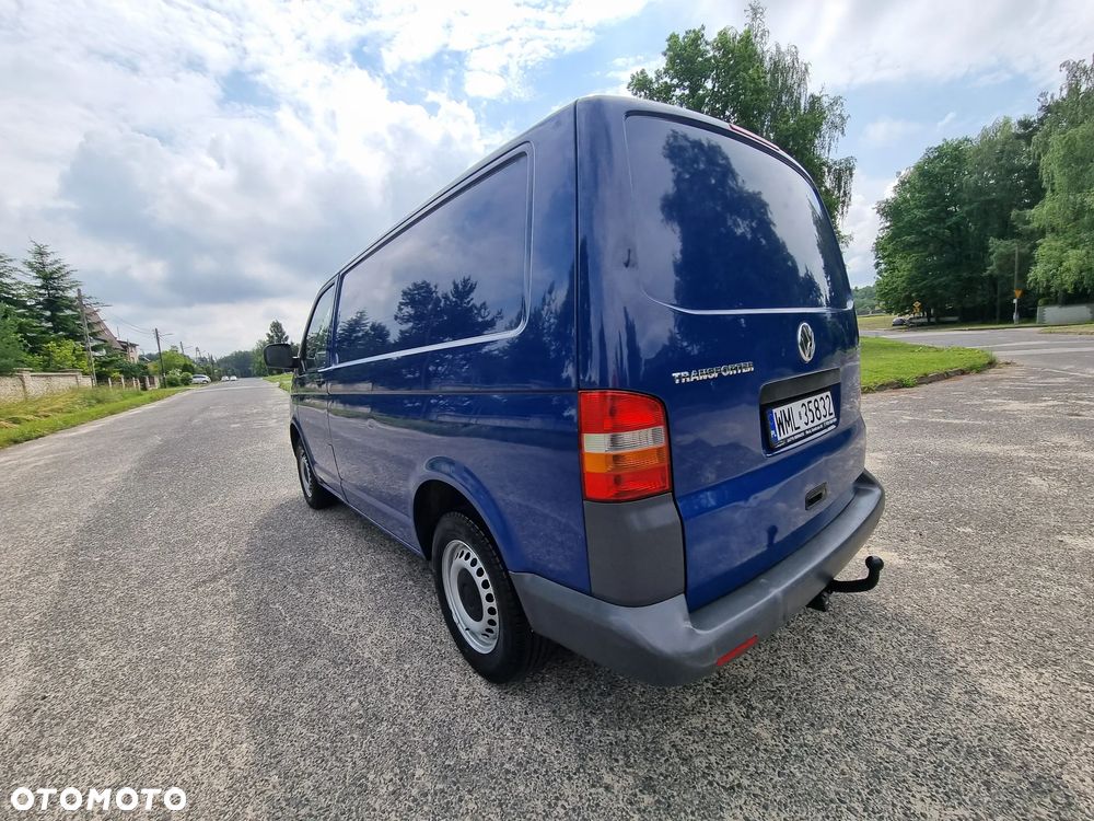 Volkswagen T5 - 10
