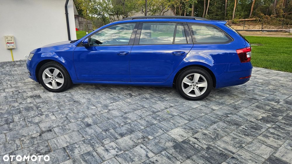 Skoda Octavia 1.6 TDI Ambition DSG - 17