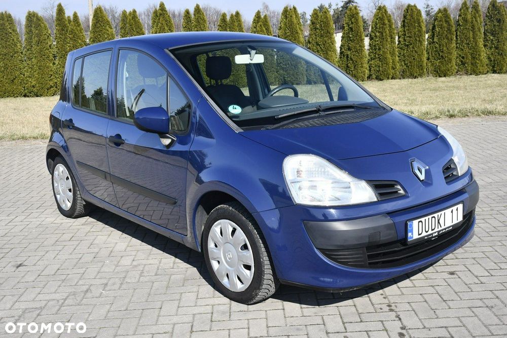 Renault Modus - 1
