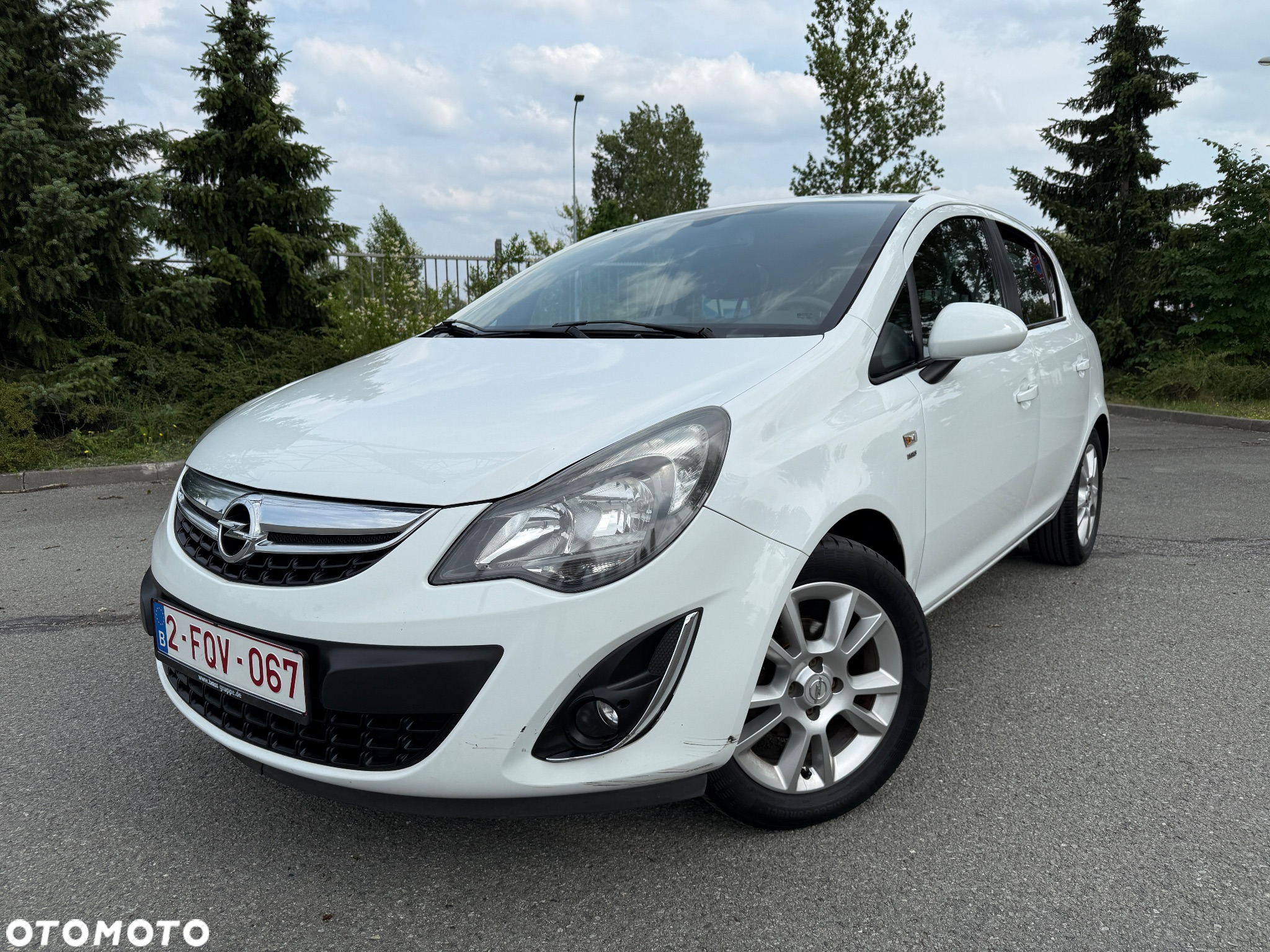 Opel Corsa 1.4 16V Active - 2