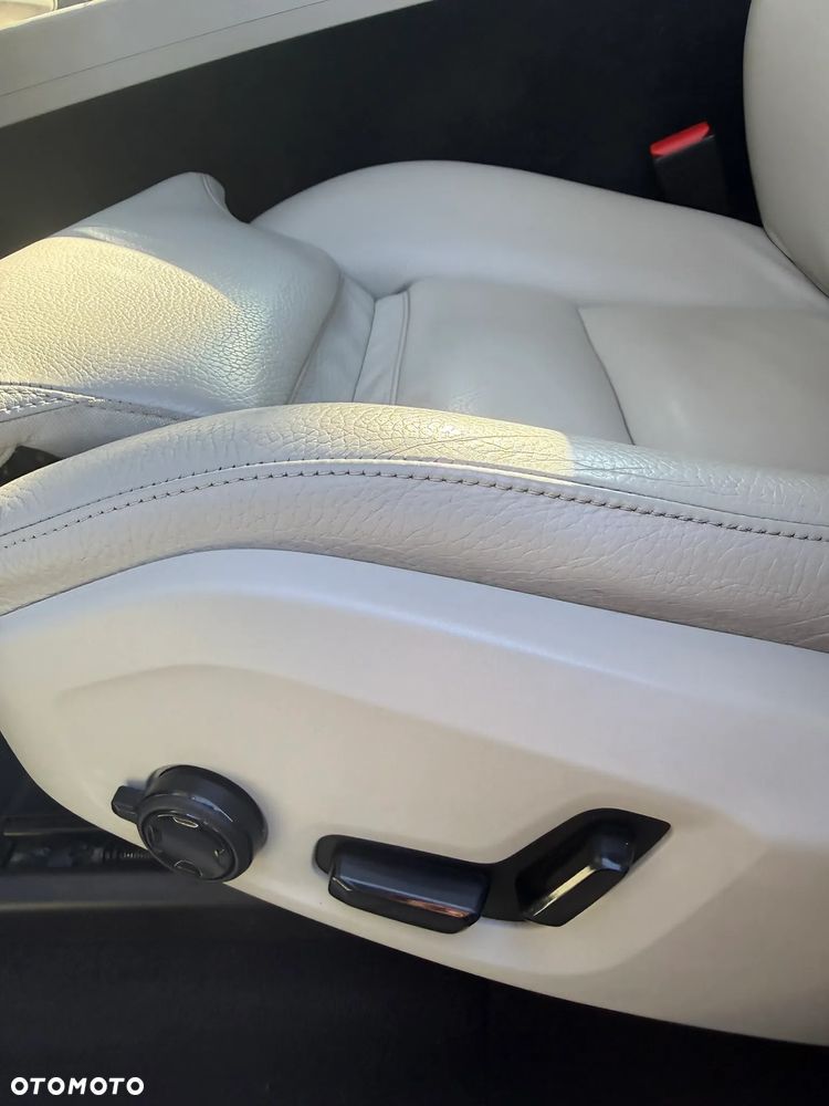 Volvo XC 60 D4 Inscription - 39