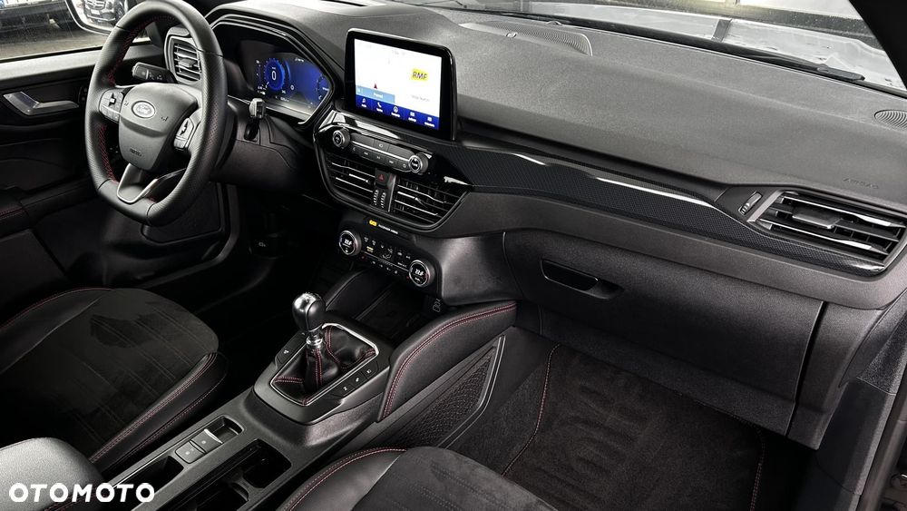 Ford Kuga - 21