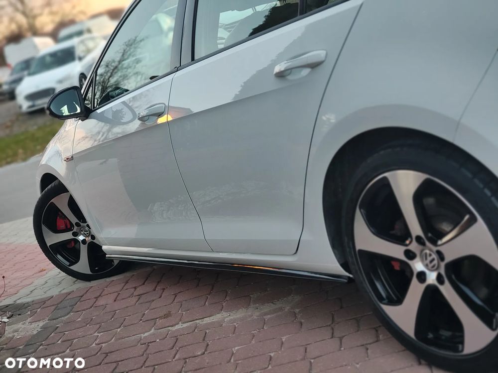 Volkswagen Golf 2.0 TSI BMT GTI Performance - 10