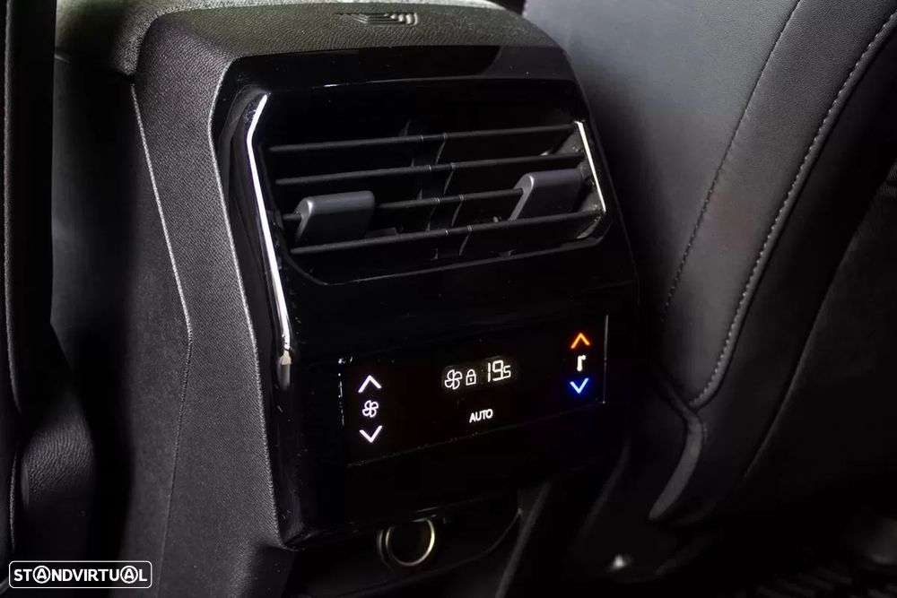 Peugeot 5008 Hybrid 145 e-DSC6 Allure - 20