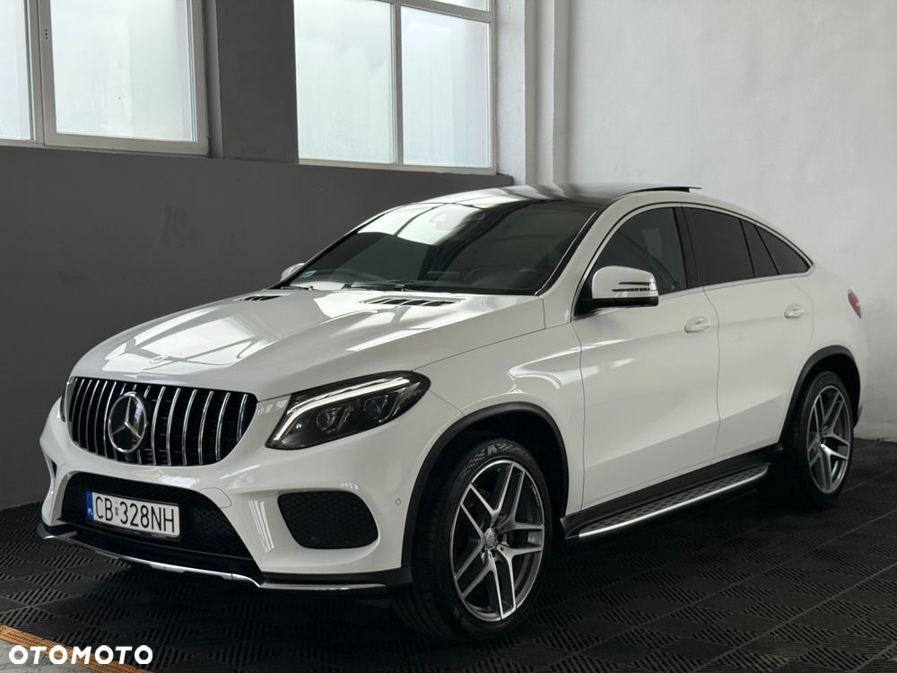 Mercedes-Benz GLE 350 d 4Matic 9G-TRONIC AMG Line - 4