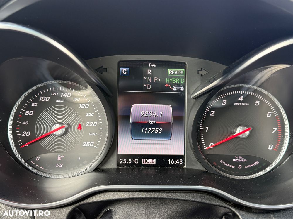 Mercedes-Benz C - 19