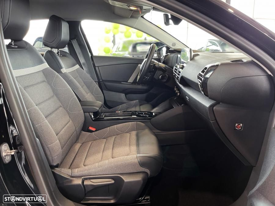 Citroën C4 X 1.2 PureTech Plus EAT8 - 25