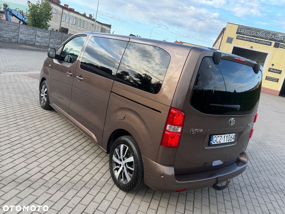 Toyota Proace Verso 2,0-l-D-4D L1 (7-Si.) Autm Executive - 9