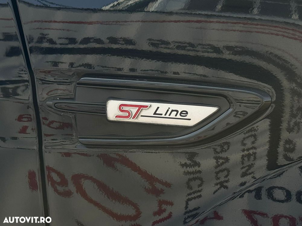 Ford Kuga 2.0 TDCi 4WD Powershift ST-Line - 24