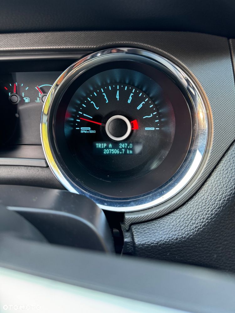 Ford Mustang 3.7 V6 - 9