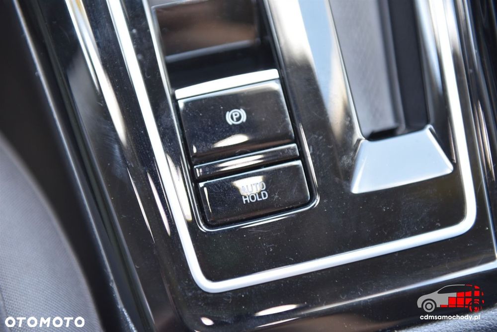 Volkswagen Golf - 31