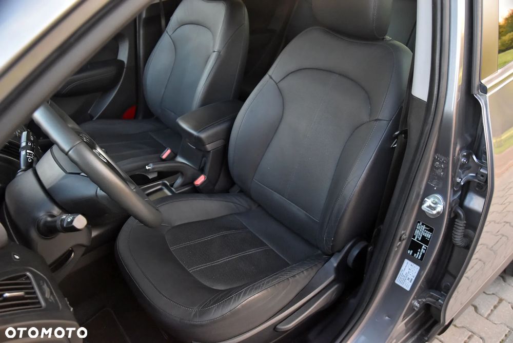 Hyundai ix35 1.6 GDI Premium 2WD - 4