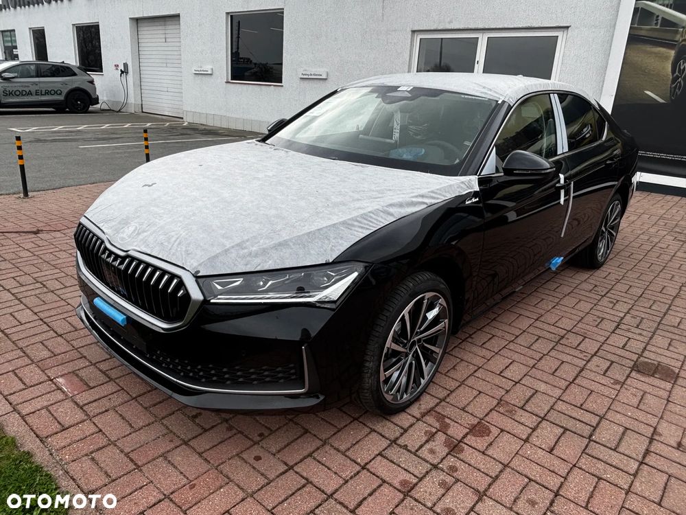 Skoda Superb 2.0 TDI SCR 4x4 L&K DSG - 3