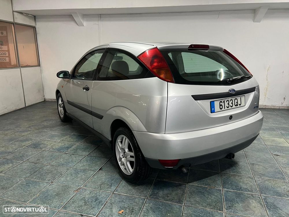 Ford Focus 1.8 TDdi Trend - 5