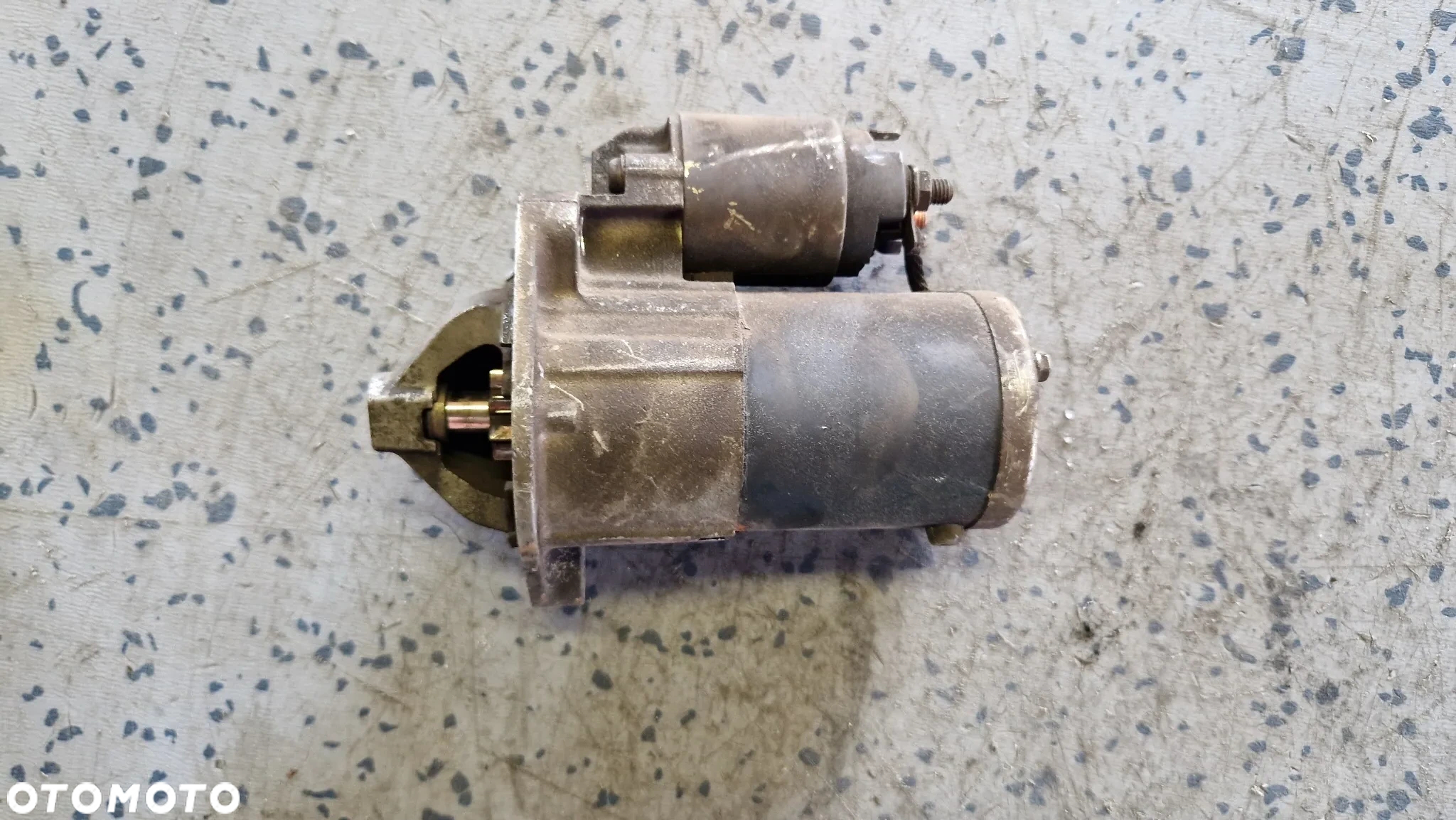 MITSUBISHI CARISMA 1.8 GDI ROZRUSZNIK M000T20671 - 3