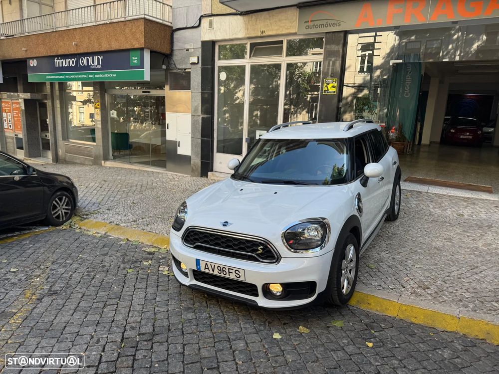 MINI Countryman Cooper SE ALL4 Auto - 2
