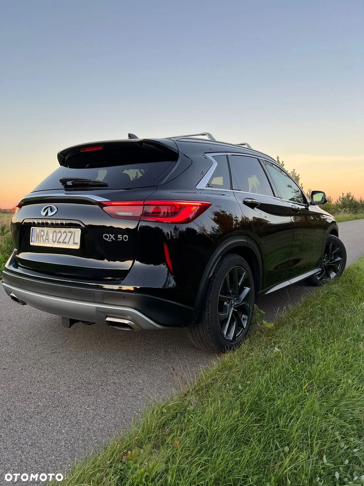 Infiniti QX50 - 16