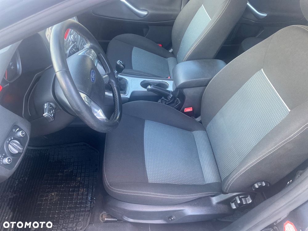 Ford Mondeo Turnier 2.0 TDCi Ambiente - 7